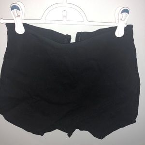 Black Envelope Skort